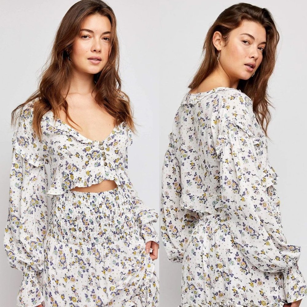 NEW Free People Secret Garden Floral Ruffle Button Front VNeck Crop Blouse Top L - Picture 2 of 12